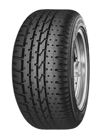 205/55R15 88V YOKOHAMA A008